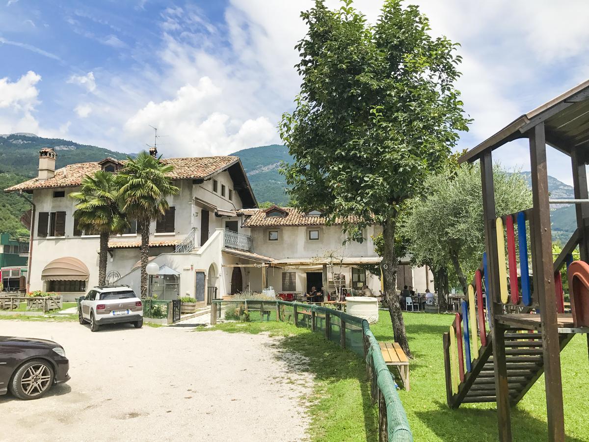 Locanda Dal Barba Villa Lagarina Luaran gambar