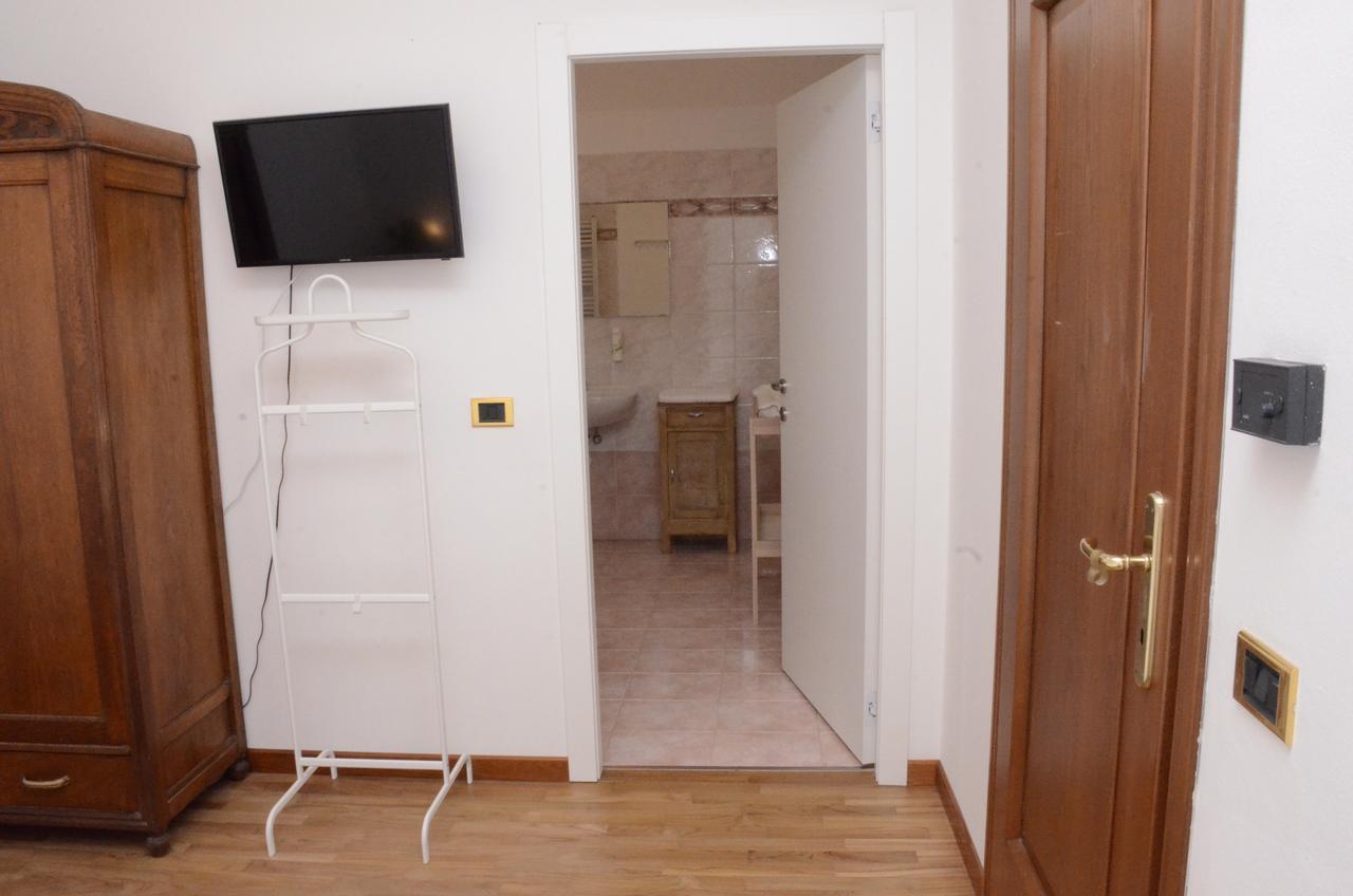 Locanda Dal Barba Villa Lagarina Luaran gambar